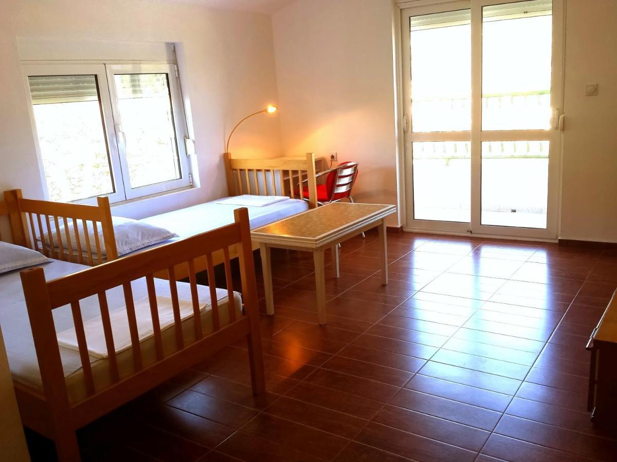Hoxha Rooms Ulcinj Esterno foto