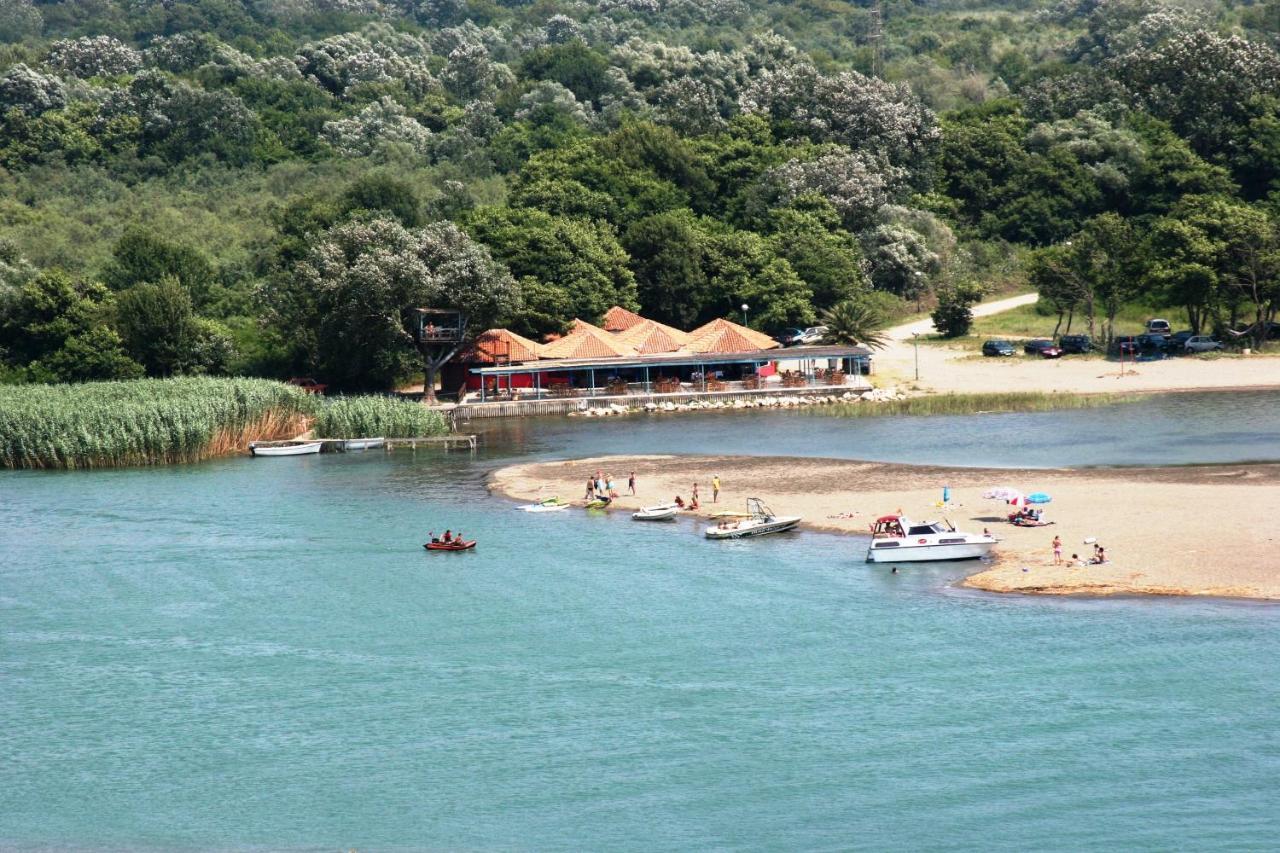Hoxha Rooms Ulcinj Esterno foto