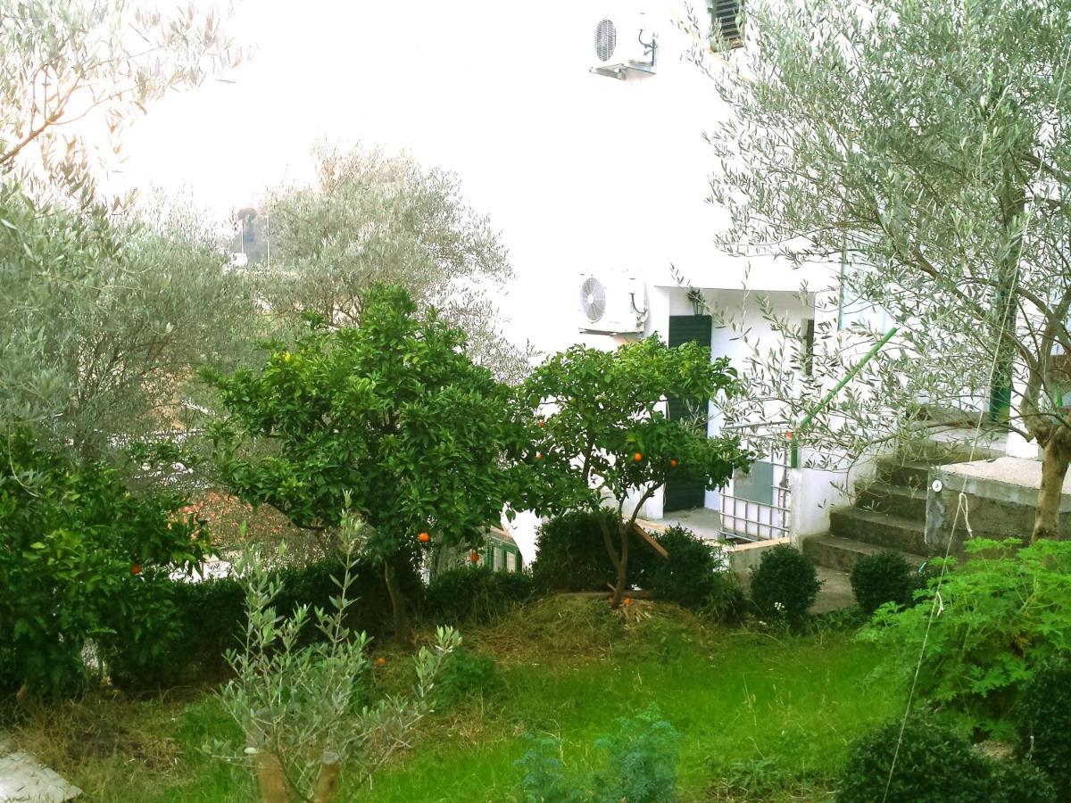 Hoxha Rooms Ulcinj Esterno foto
